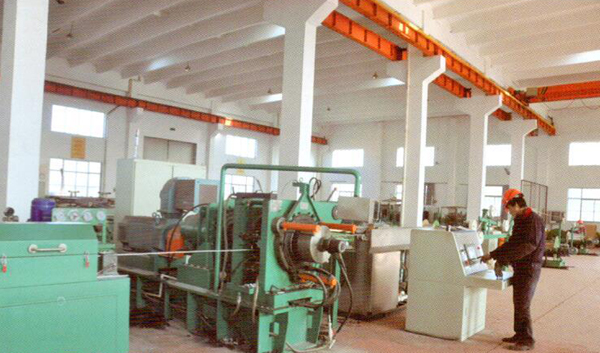 LLJ300����������ѹ������